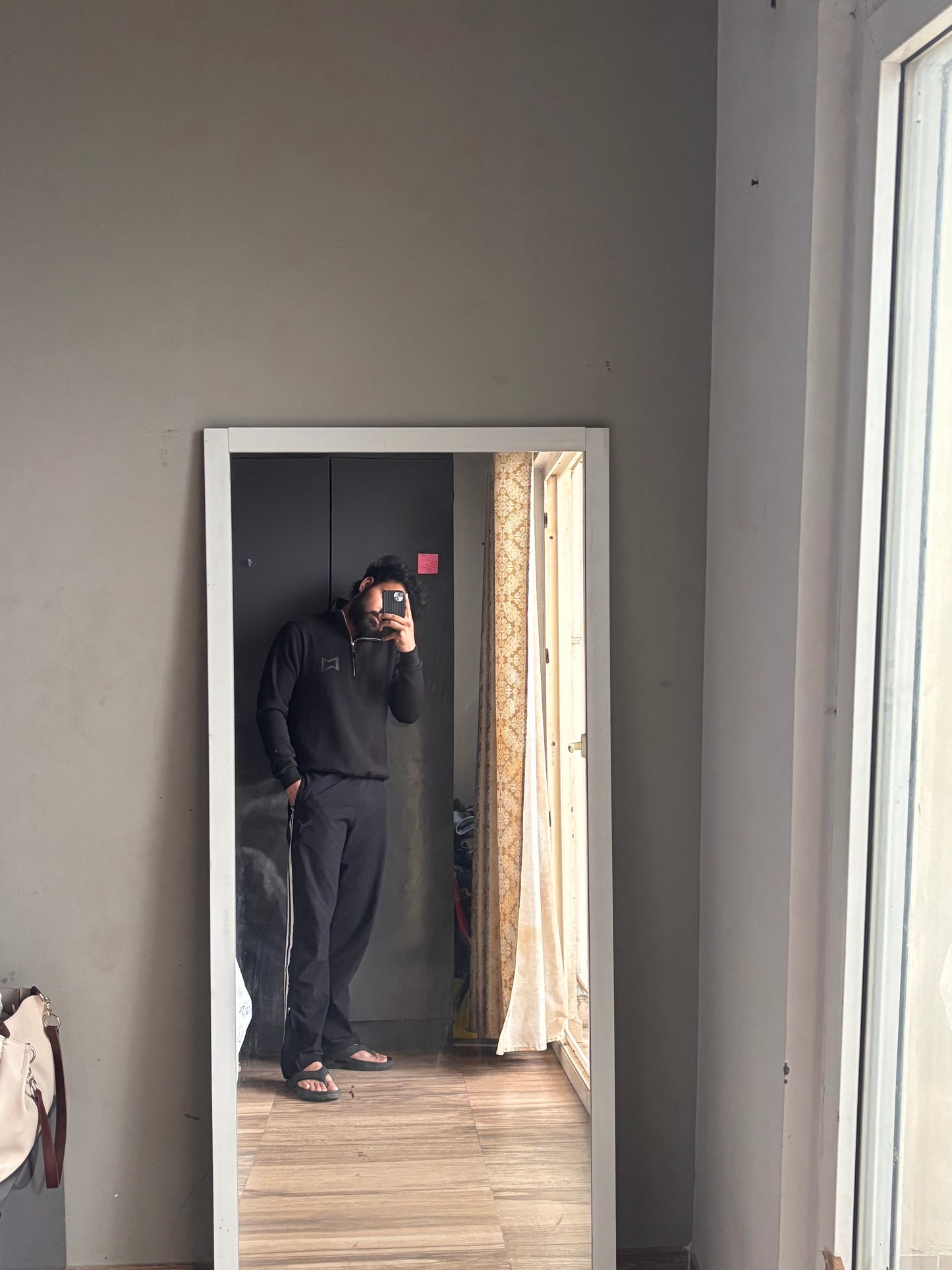 NEUKO Core Zip Sweatshirt